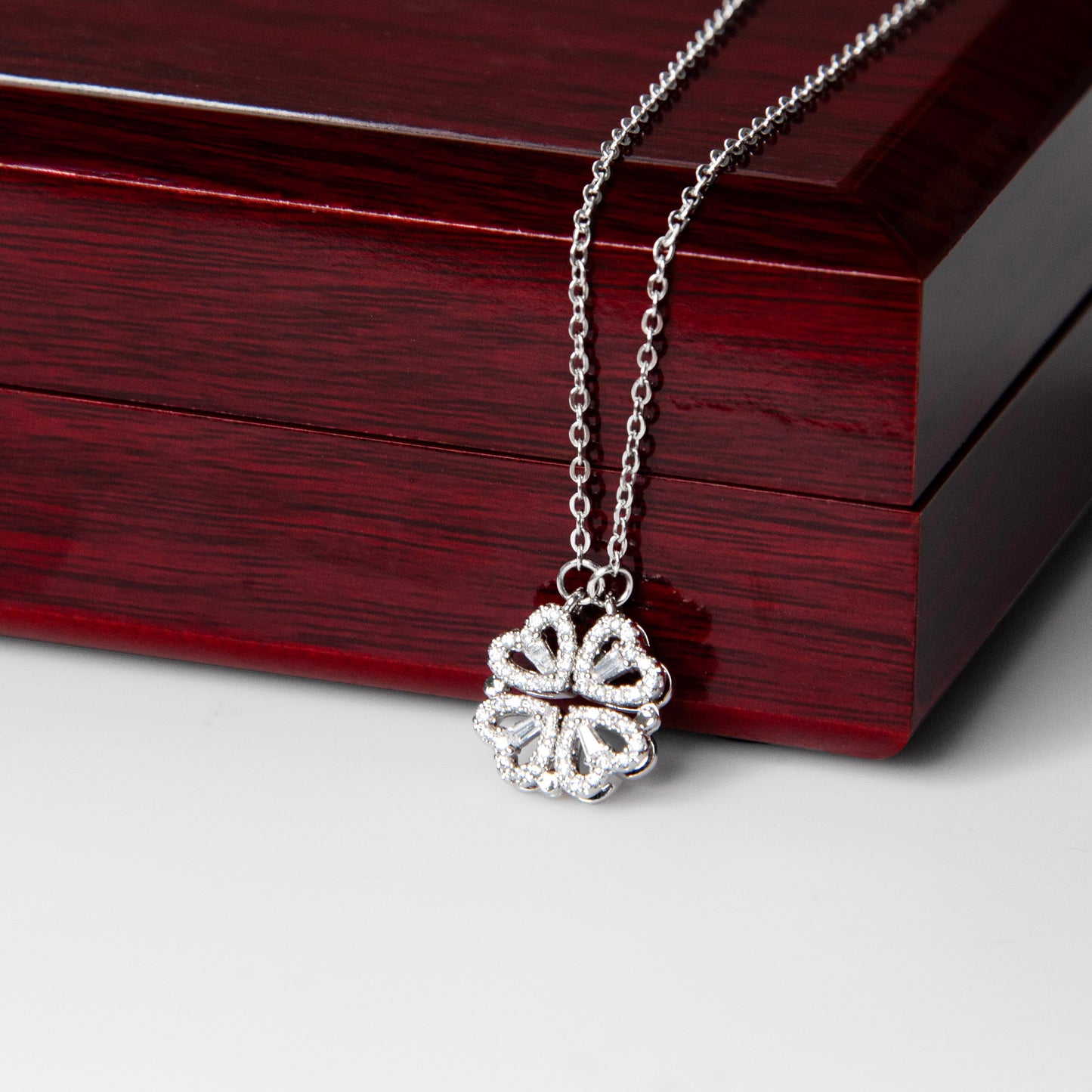 The Lady in your life, Magnetic Hearts Beautiful Sparkling Luck of Love